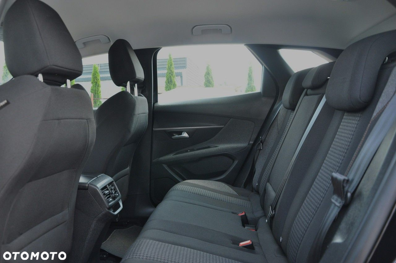 Peugeot 3008 1.5 BlueHDi Active Pack S&S EAT8 - 14