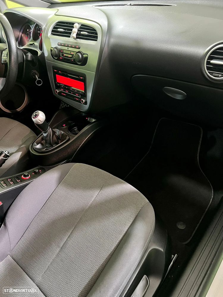 SEAT Leon 1.6 TDI E-Eco.Style Start/Stop - 14