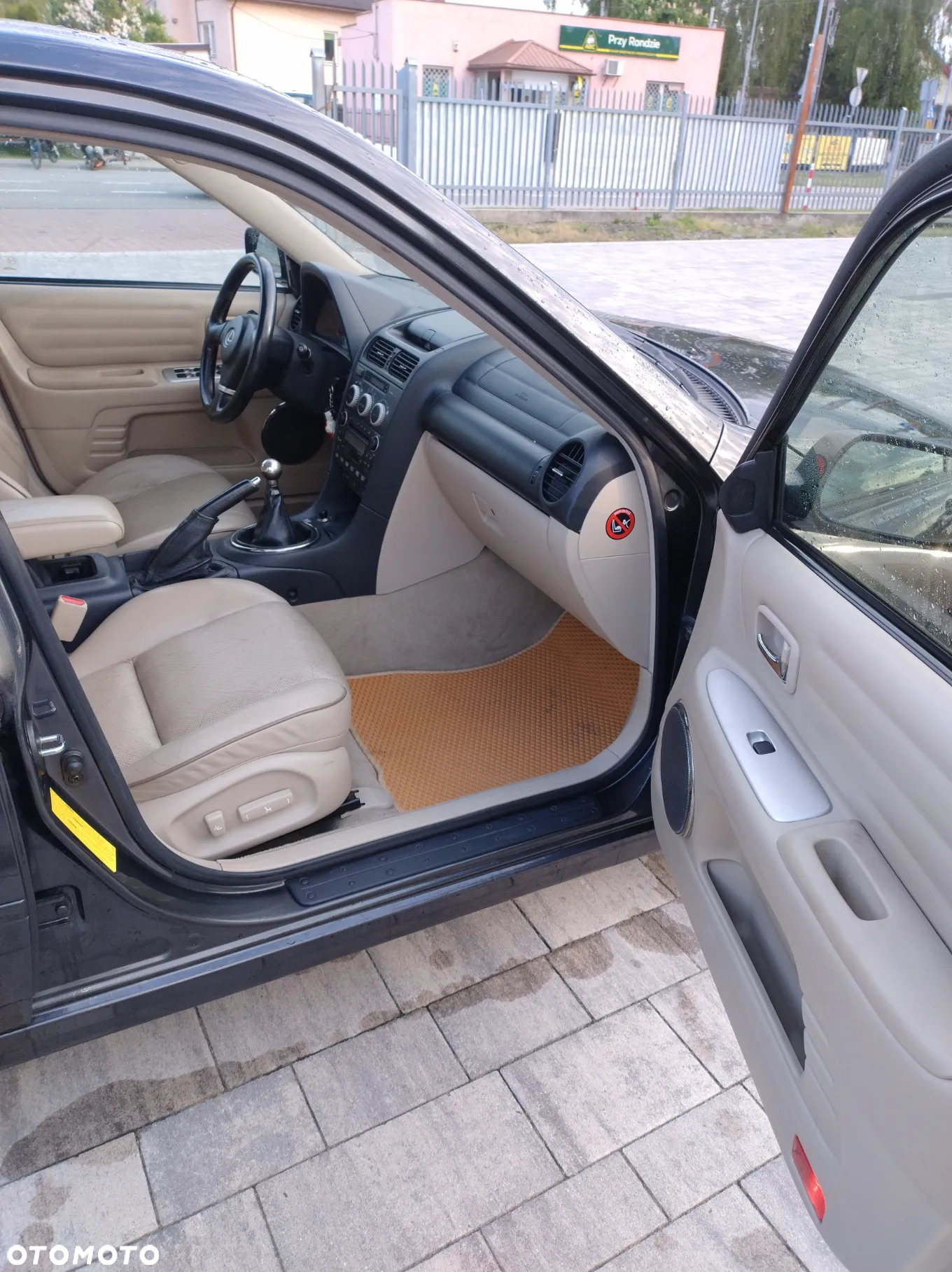 Lexus IS 200 SC Prestige - 8