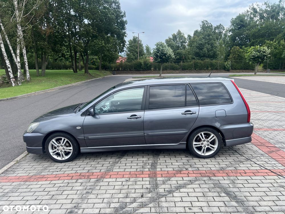 Mitsubishi Lancer 1.6 Sport - 2