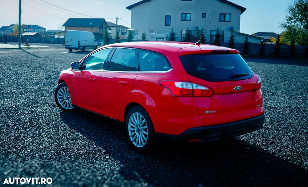 Ford Focus 1.6 TDCi ECOnetic 88g Start-Stopp-System Titanium - 5