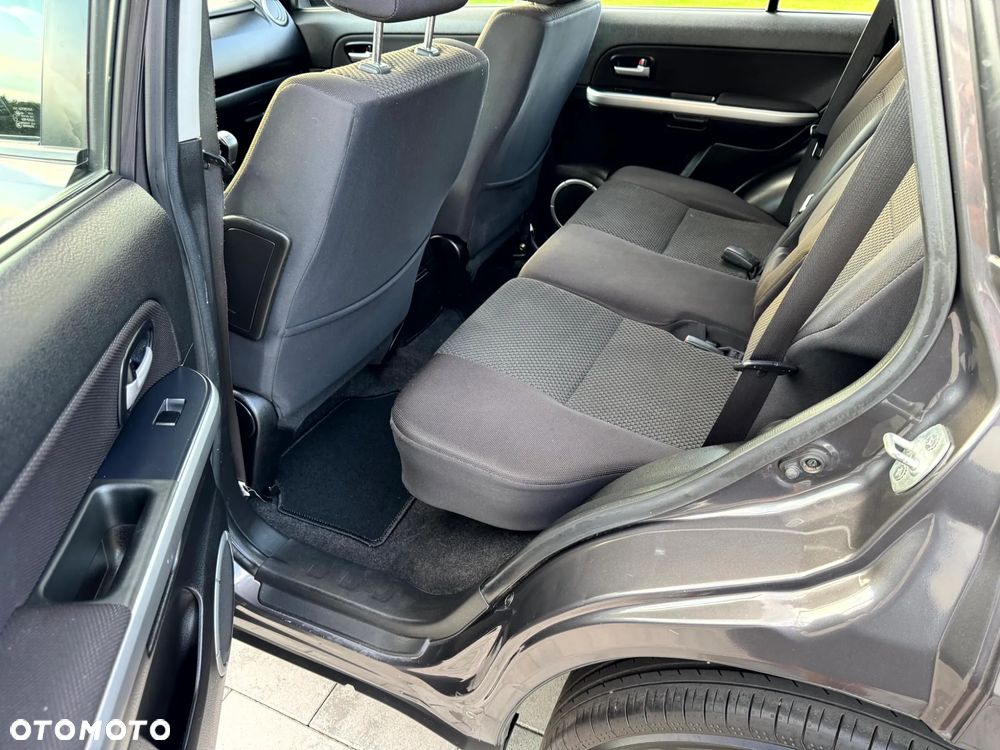 Suzuki Grand Vitara - 10