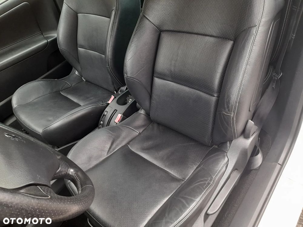 Peugeot 207 120 Automatik Sport - 17