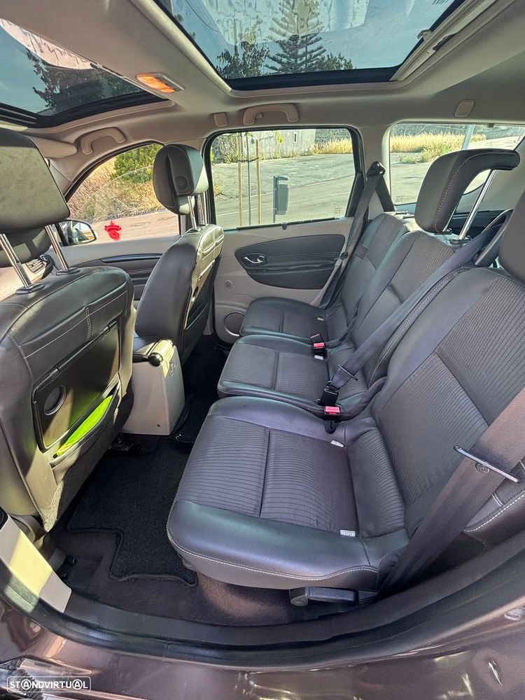 Renault Grand Scénic 1.5 dCi Luxe 7L - 12