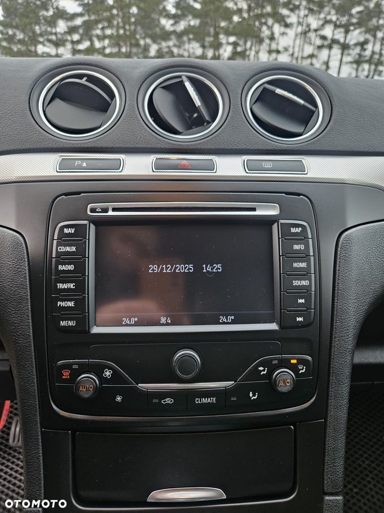 Ford S-Max 2.0 TDCi DPF Trend - 10