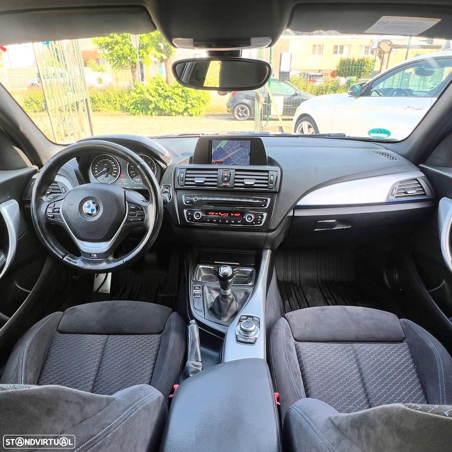 BMW 118 d Pack M - 5
