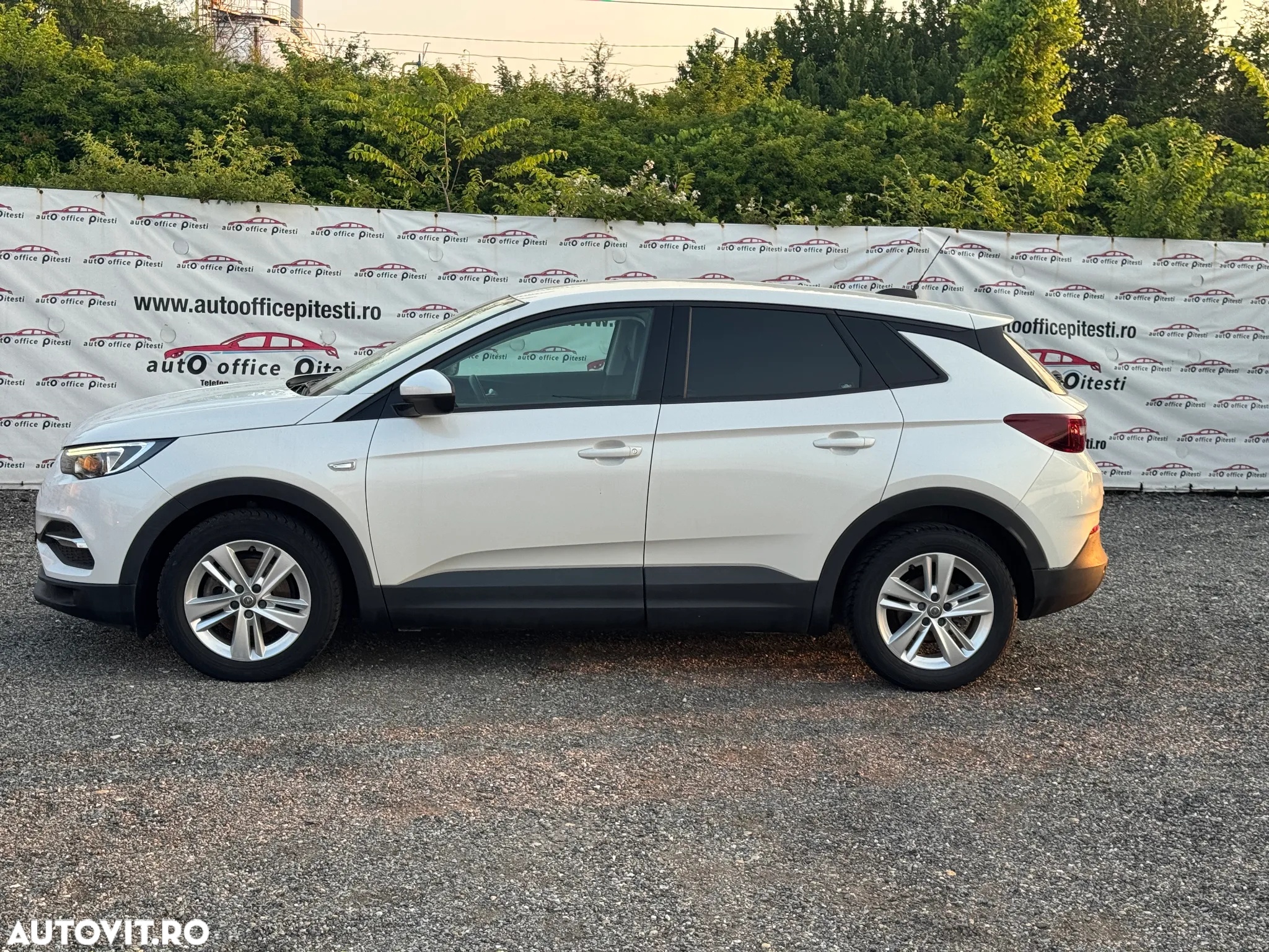 Opel Grandland X 1.2 Turbo ecoTEC START/STOP Innovation - 8