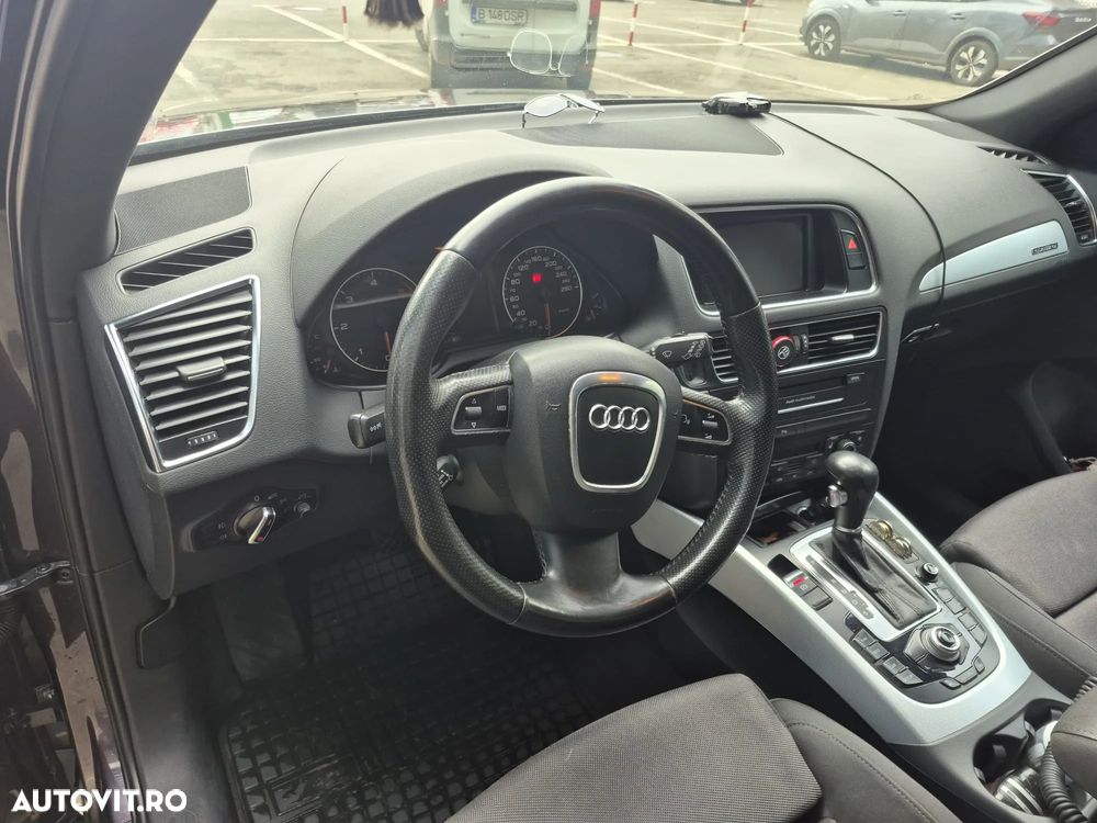 Audi Q5 2.0 TDI Quattro Stronic - 9