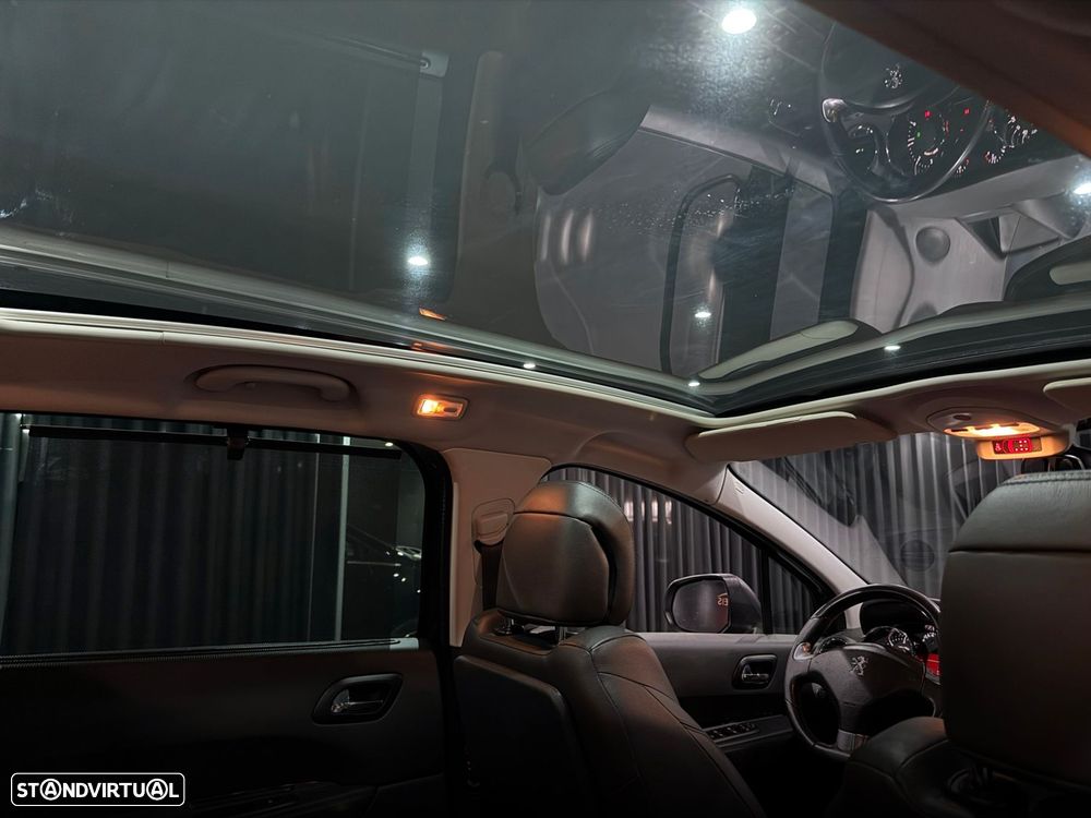 Peugeot 5008 1.6 BlueHDi Allure EAT6 - 39