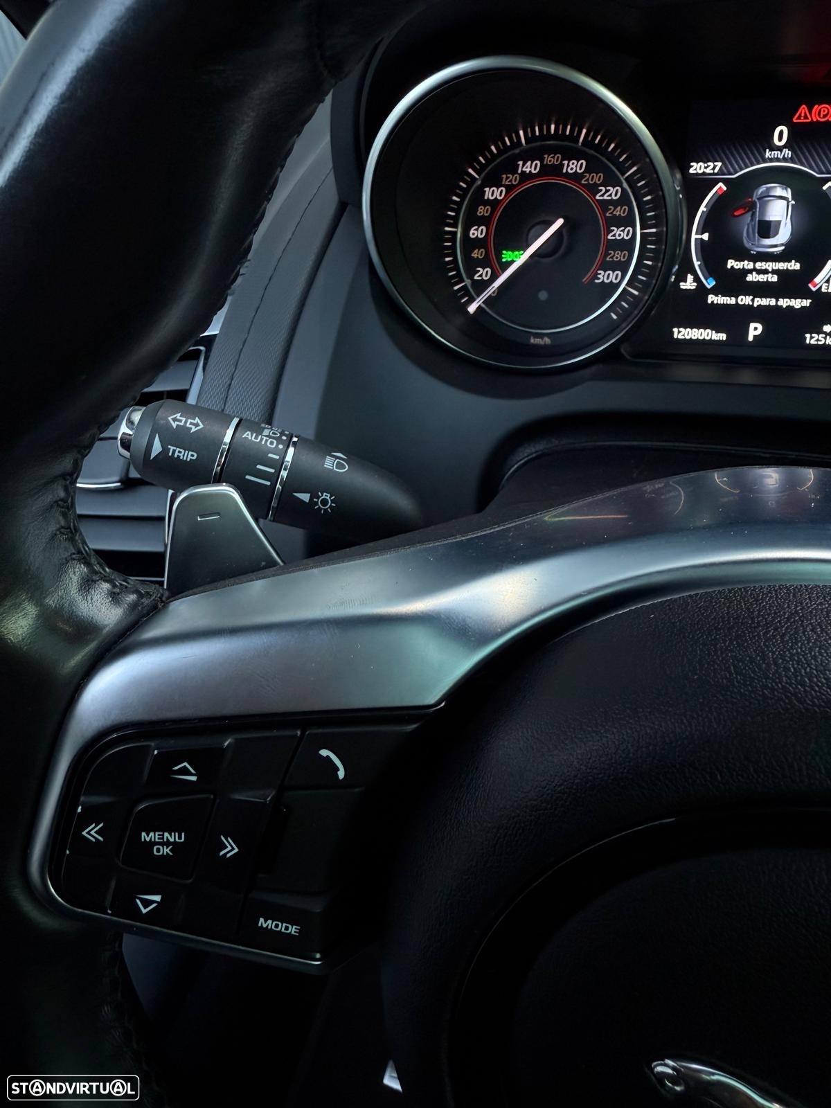 Jaguar F-Type 2.0 i4 R-Dynamic - 22