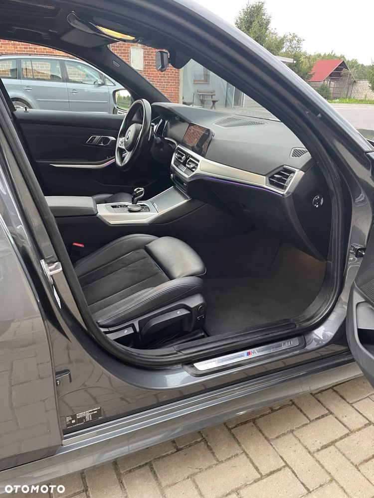 BMW Seria 3 320d xDrive M Sport sport - 8