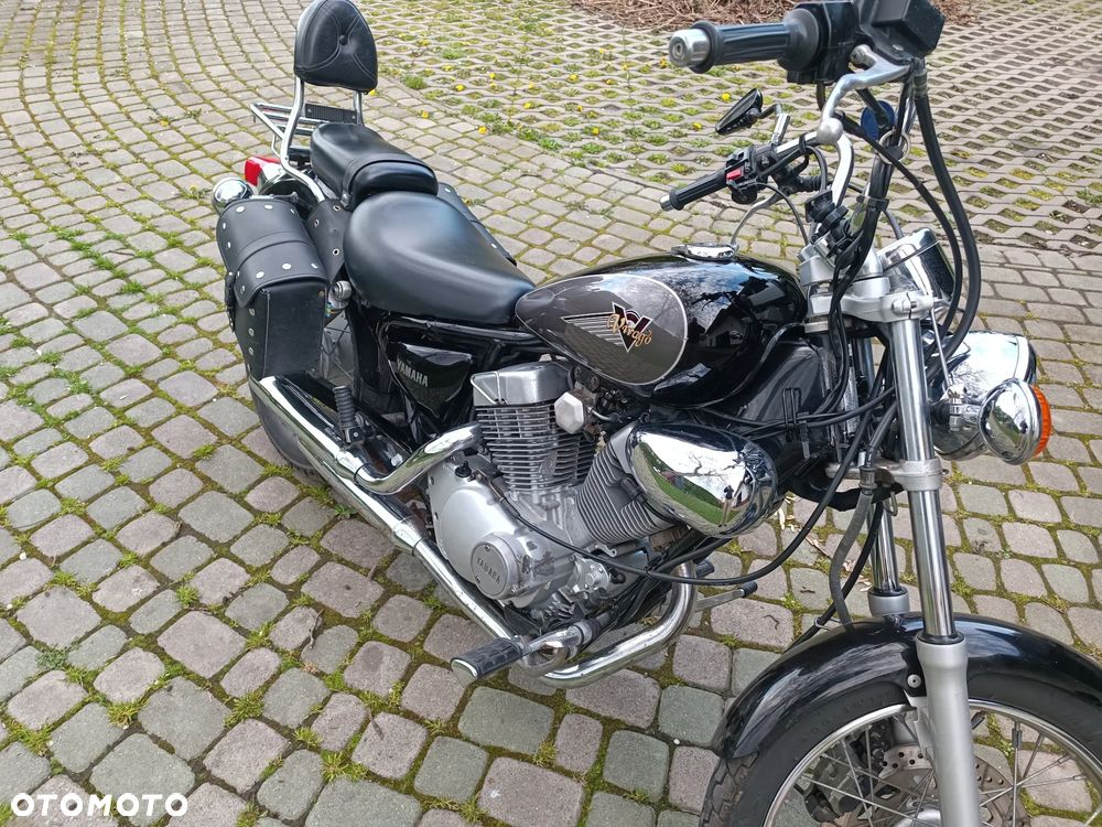 Yamaha XV - 9