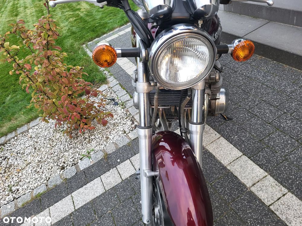 Kawasaki Zephyr - 10