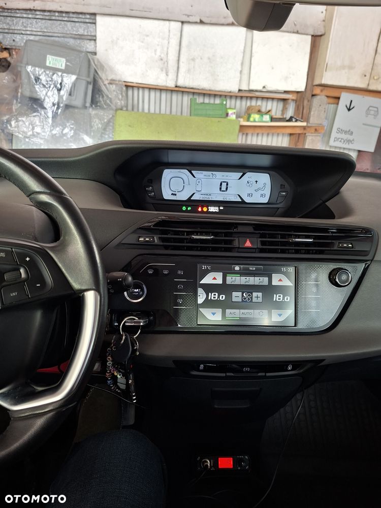 Citroën C4 Picasso 1.6 HDi Attraction - 9