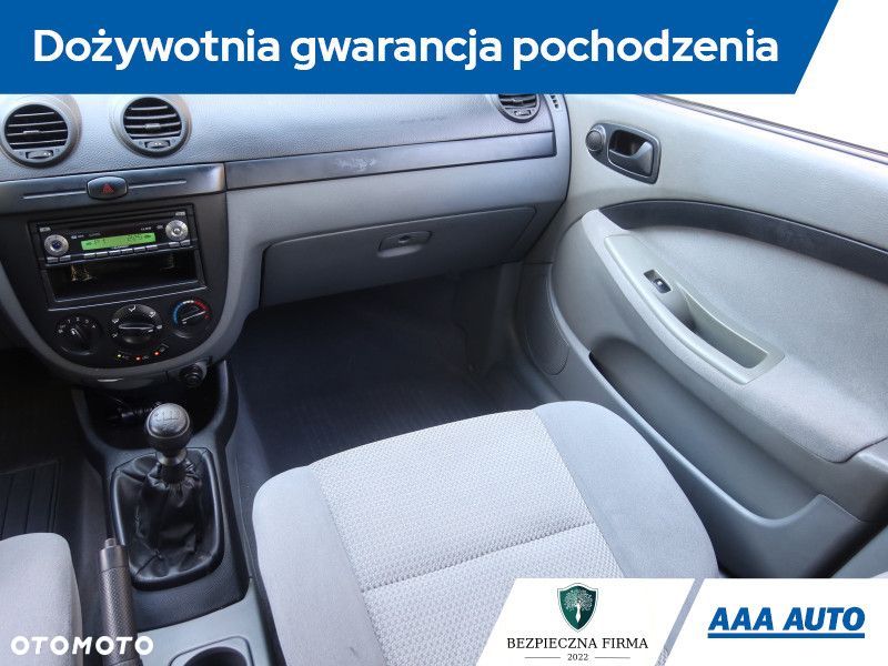 Chevrolet Lacetti - 10