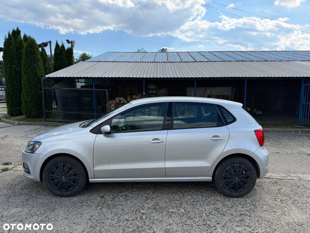 Volkswagen Polo 1.4 TDI Comfortline - 2