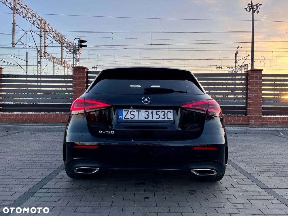 Mercedes-Benz Klasa A 250 7G-DCT AMG Line - 8