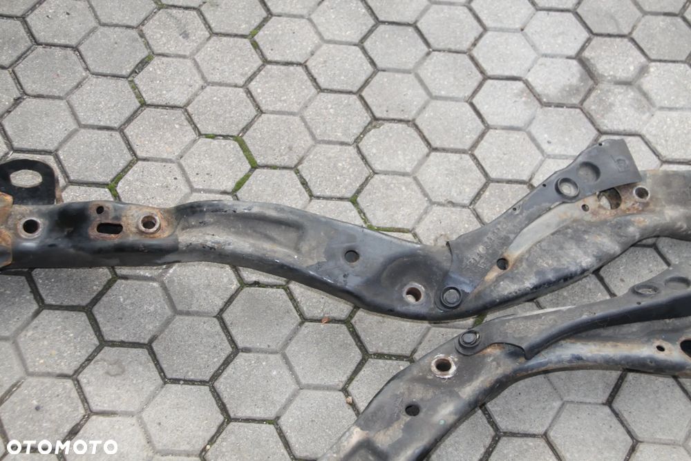 SUBARU FORESTER II SG 02->07R Belka  Zawieszenia  Rama  Trewers LEWY / PRAWY - 11