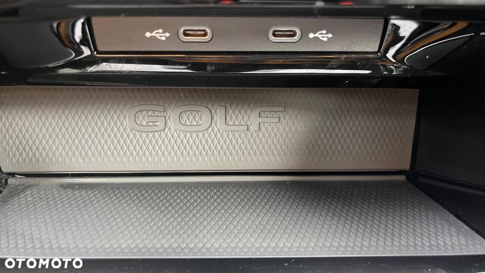 Volkswagen Golf 2.0 TDI SCR DSG GTD - 27