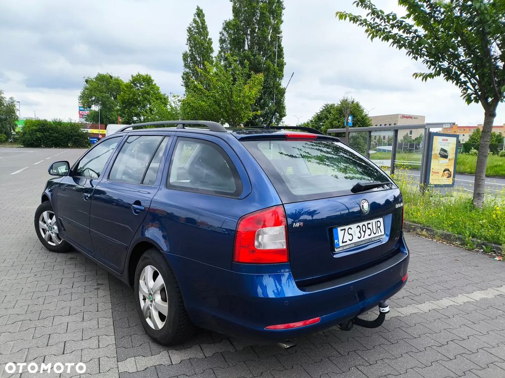 Skoda Octavia 1.6 Ambition - 5