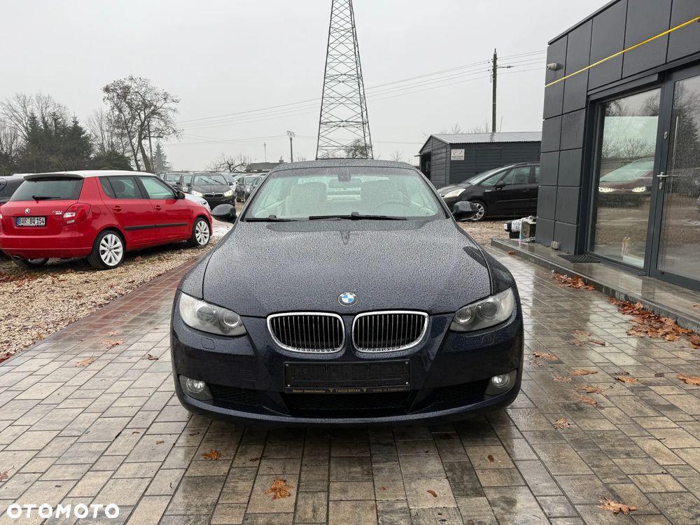 BMW Seria 3 325i Edition Exclusive - 12