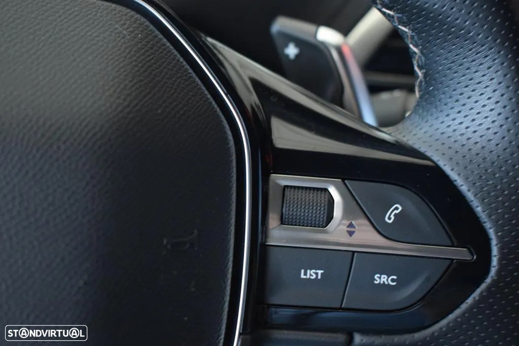 Peugeot 3008 1.6 Hybrid4 GT e-EAT8 - 16