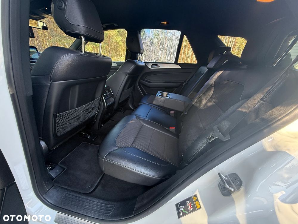 Mercedes-Benz GLE 250 d 4-Matic - 13