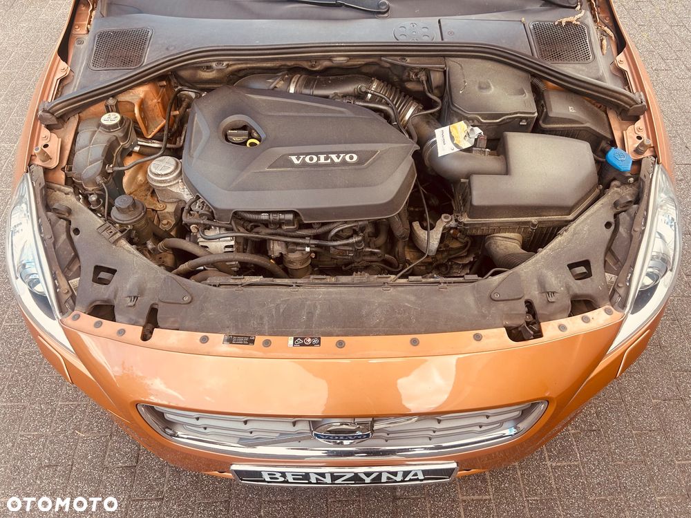 Volvo V60 T3 Edition Pro - 21