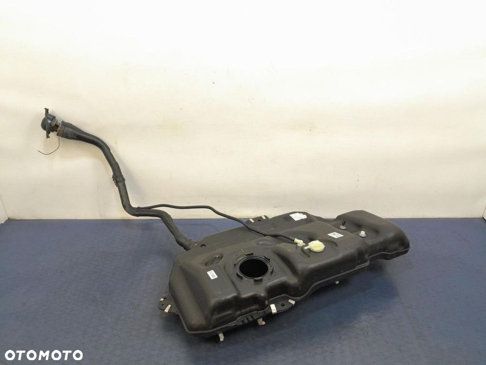 DACIA JOGGER ZBIORNIK BAK WLEW PALIWA 172032307R - 1