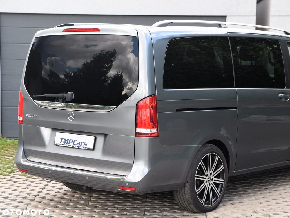 Mercedes-Benz Klasa V 300 d 9G-Tronic - 17