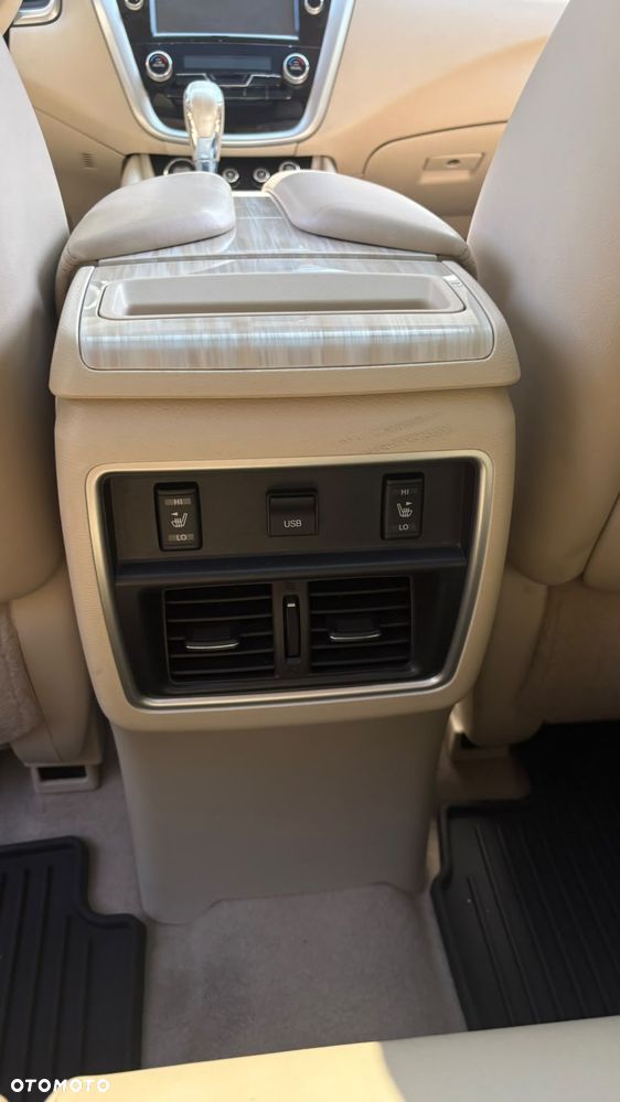 Nissan Murano 3.5 V6 Premium - 11