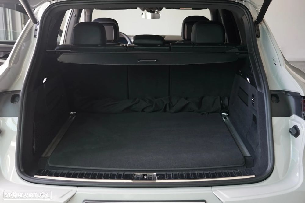 Porsche Cayenne S E-Hybrid - 9