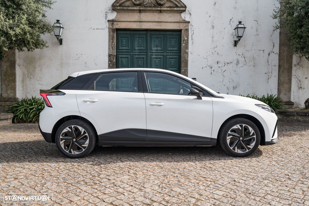 MG MG4 51 kWh Standard - 17