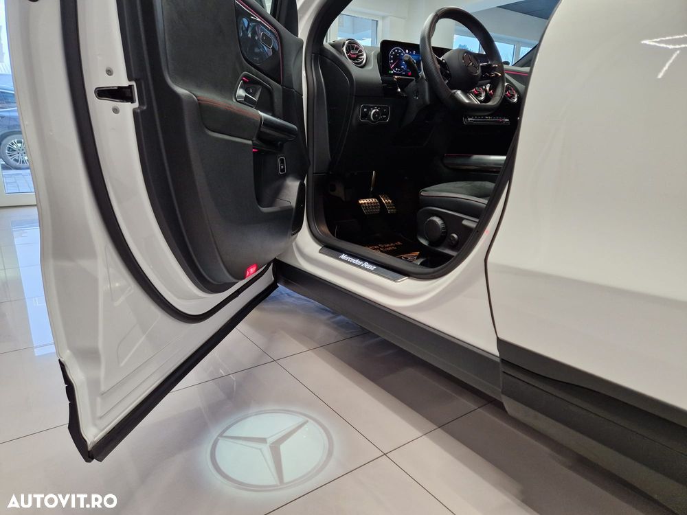 Mercedes-Benz GLA 200 d 8G-DCT AMG Line - 12