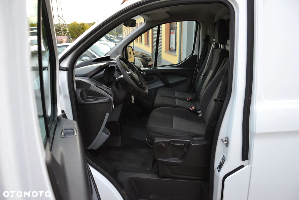 Ford Transit Custom - 18