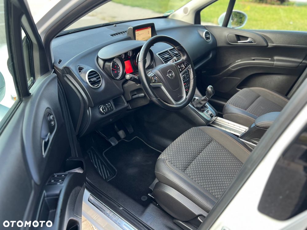 Opel Meriva - 21