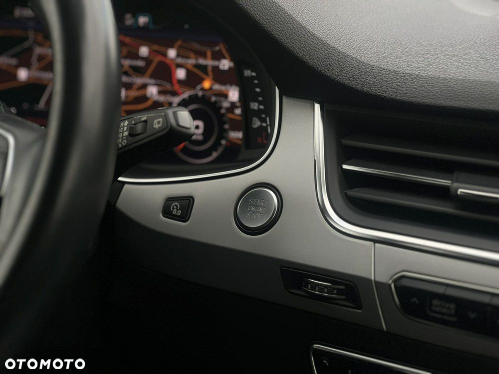 Audi Q7 - 19