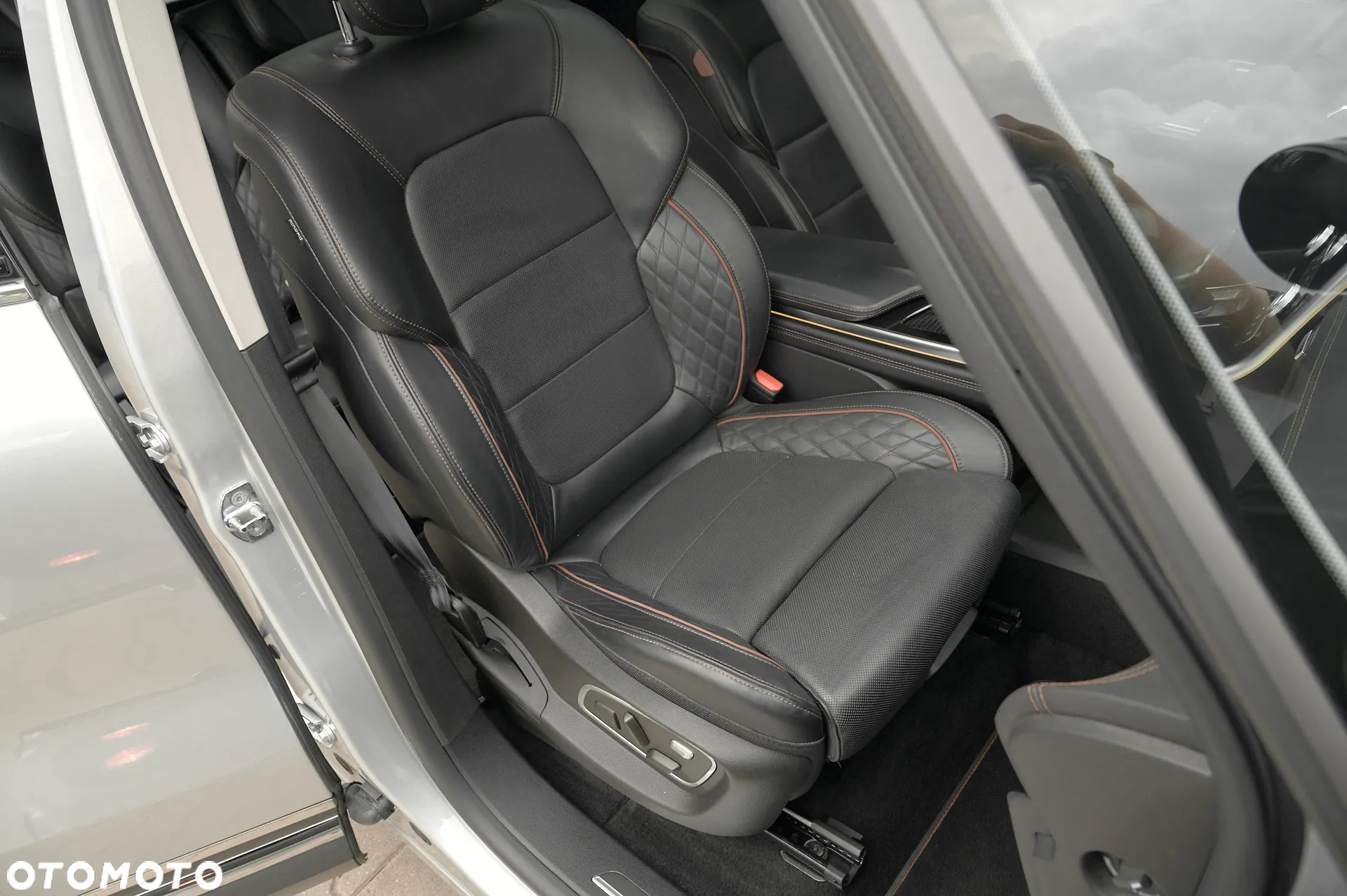 Renault Espace 2.0 Blue dCi Initiale Paris EDC - 15