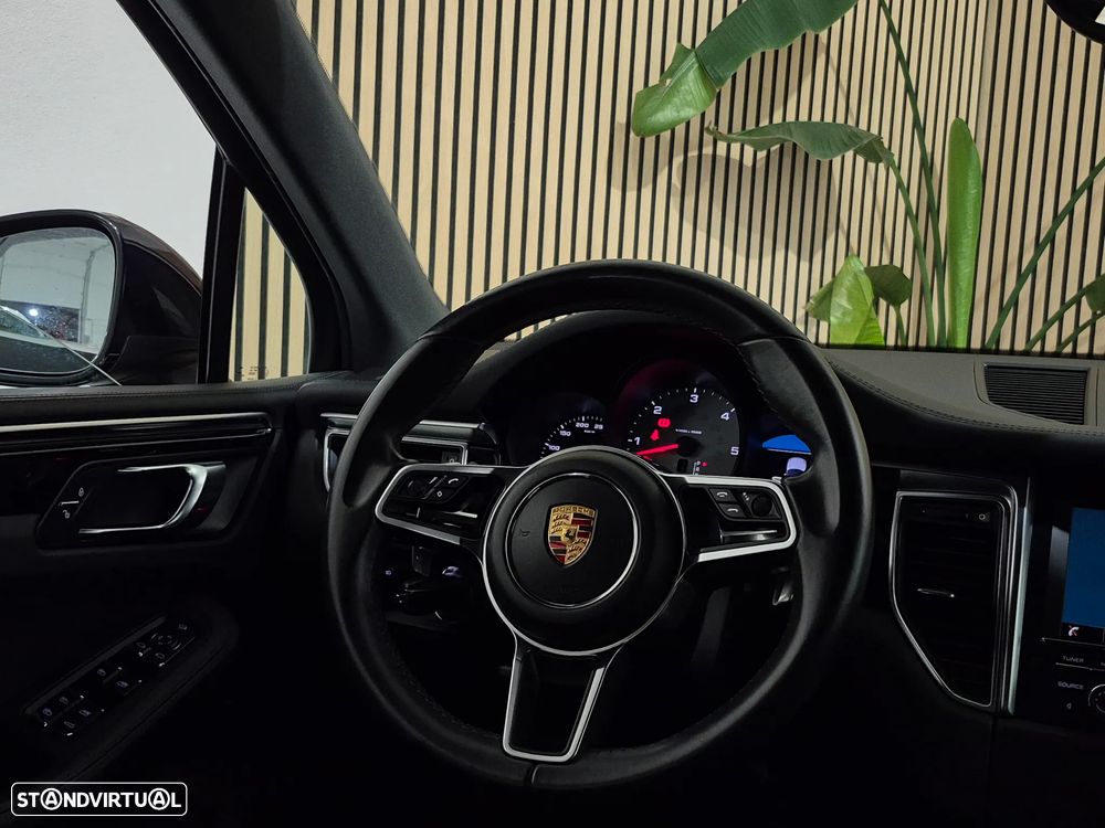 Porsche Macan S - 9