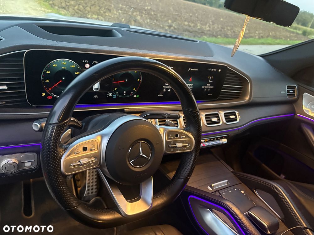 Mercedes-Benz GLE - 29