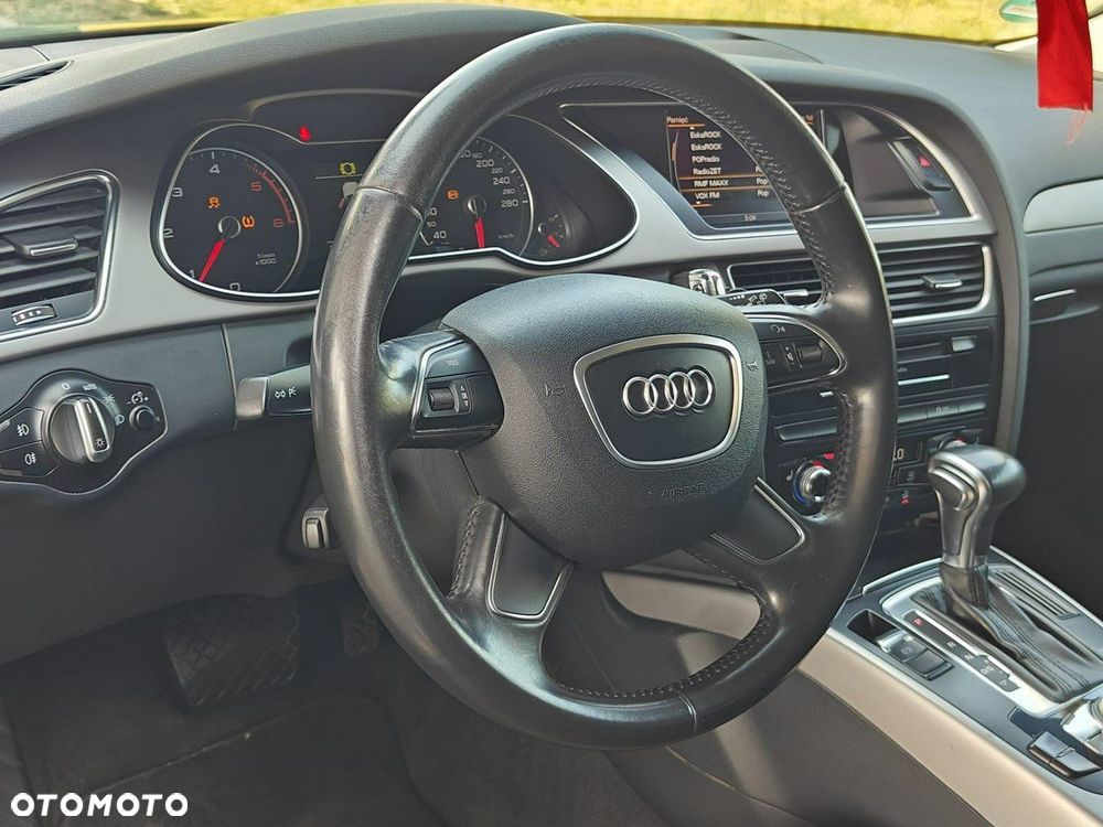 Audi A4 Avant - 11