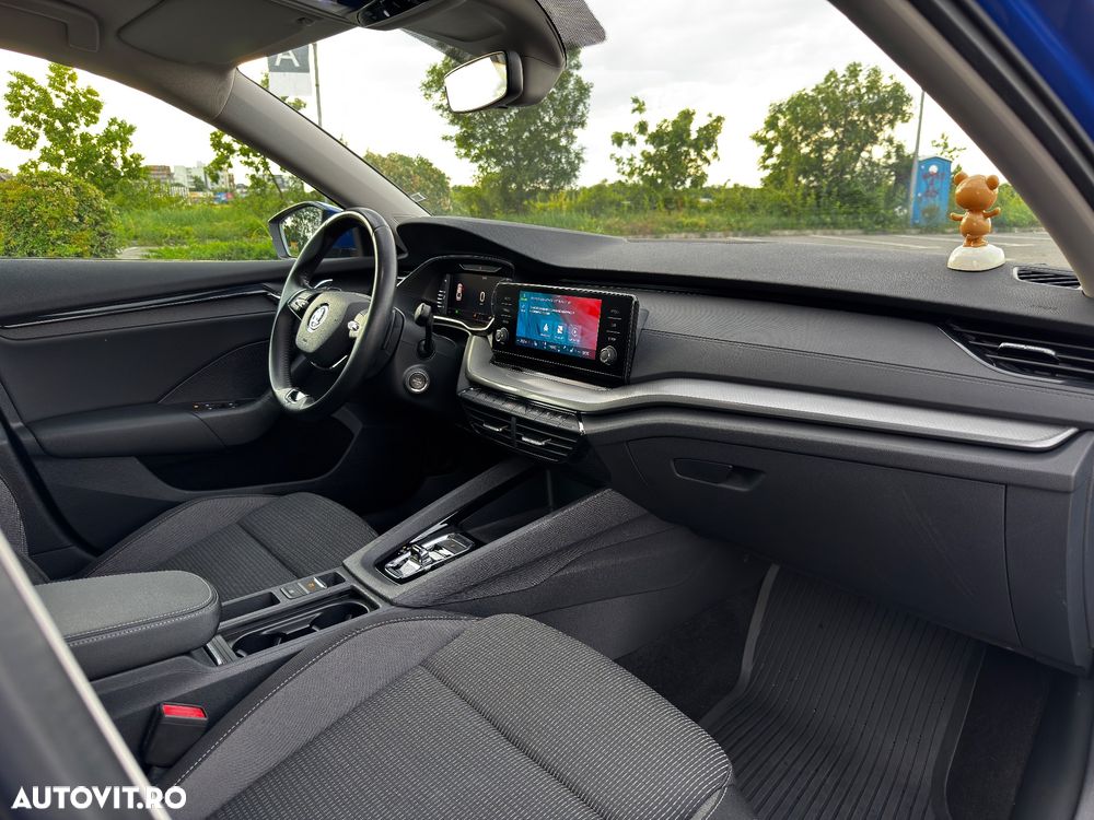 Skoda Octavia 2.0 TDI DSG Style - 30