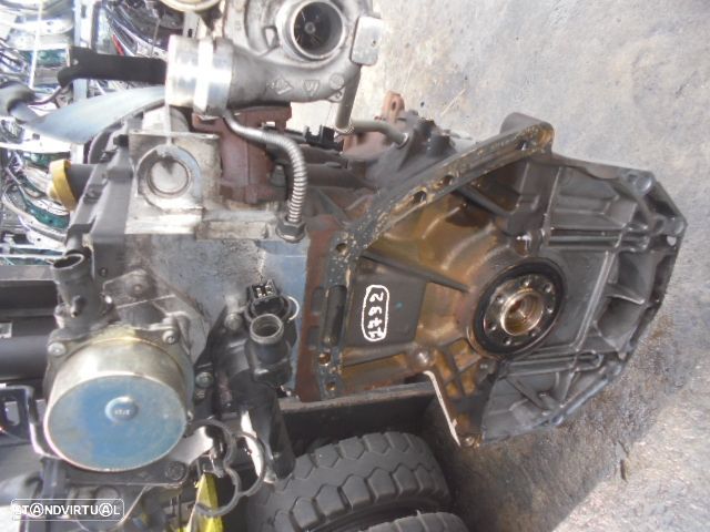 Motor  K9KF830  K9K830  RENAULT MEGANE 3 FASE 1  2009 1.5DCI 85CV 5P BRANCA - 1