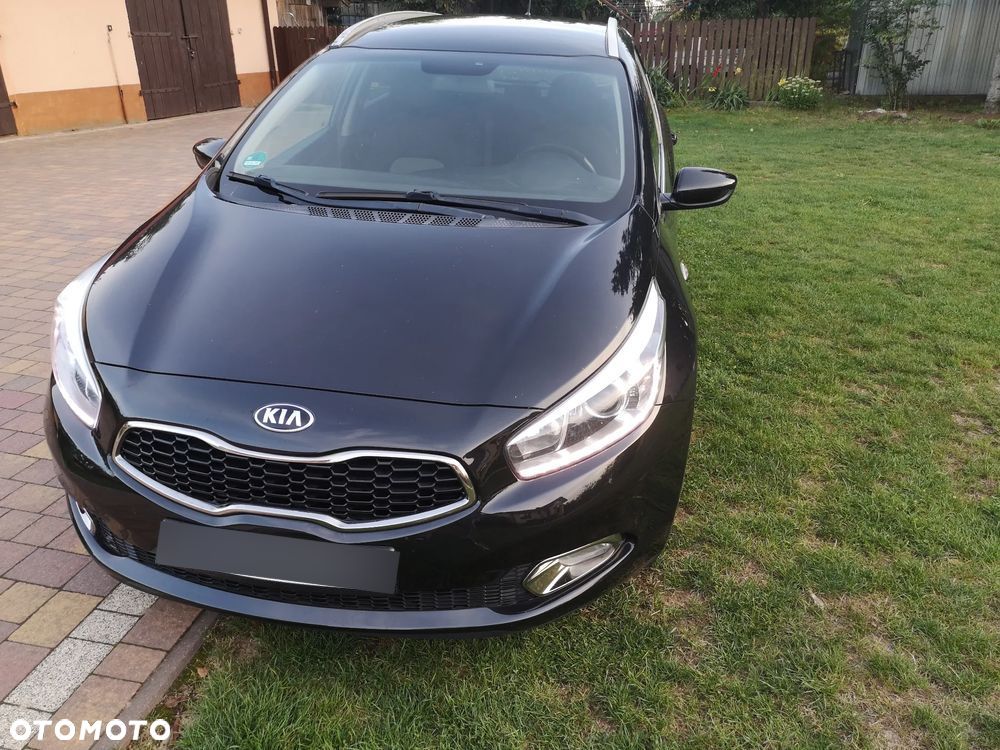 Kia Ceed 1.6 CRDi 128 Vision - 1
