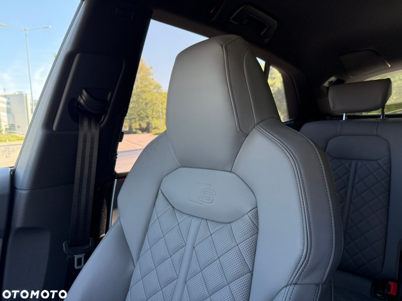 Audi SQ8 - 16