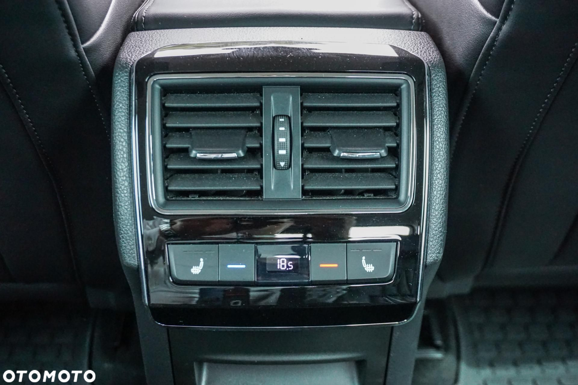 Skoda Superb - 19
