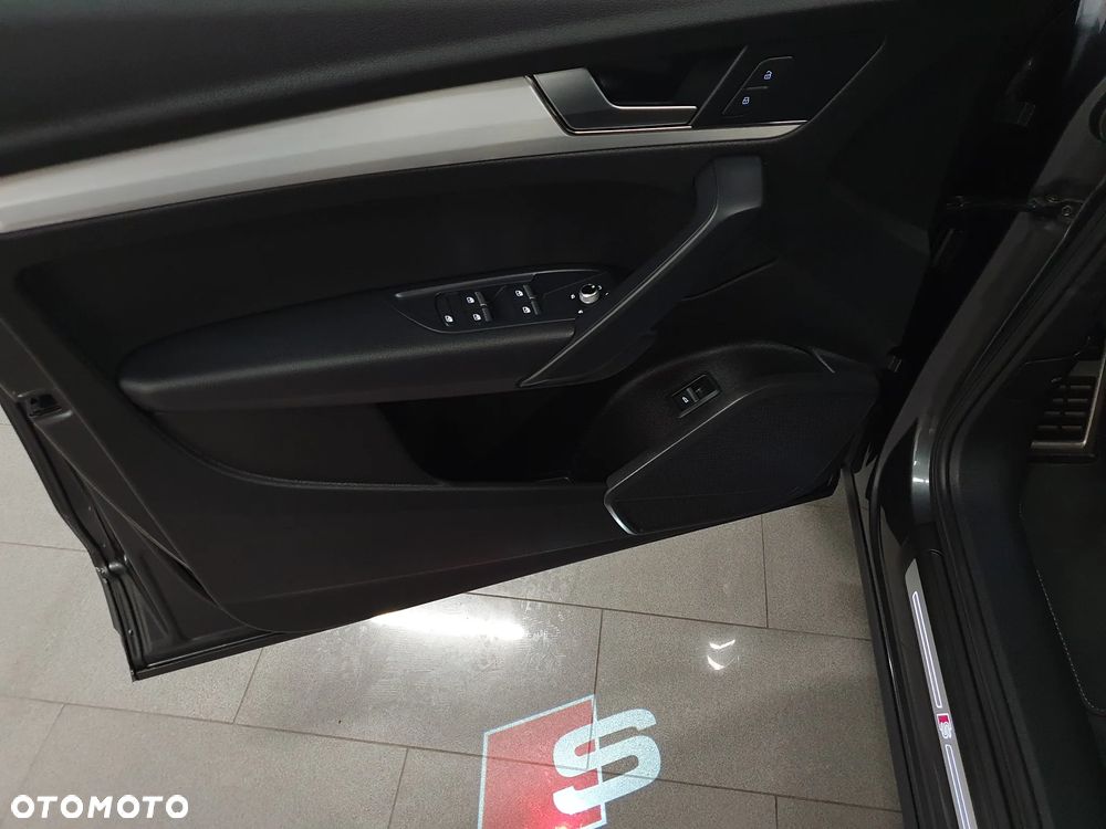 Audi Q5 40 TDI quattro S tronic S line - 22