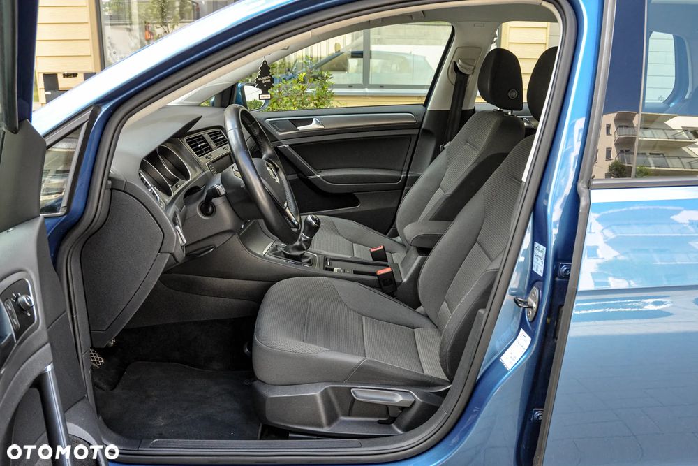 Volkswagen Golf - 7
