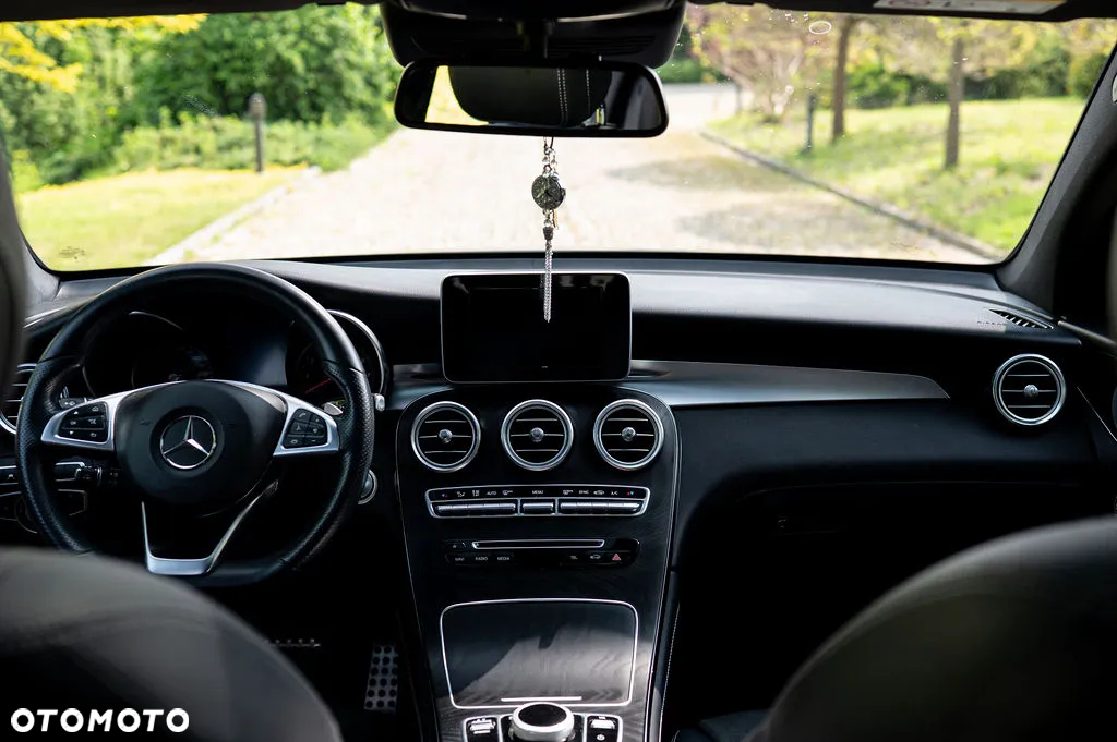 Mercedes-Benz GLC Coupe 250 4-Matic - 3