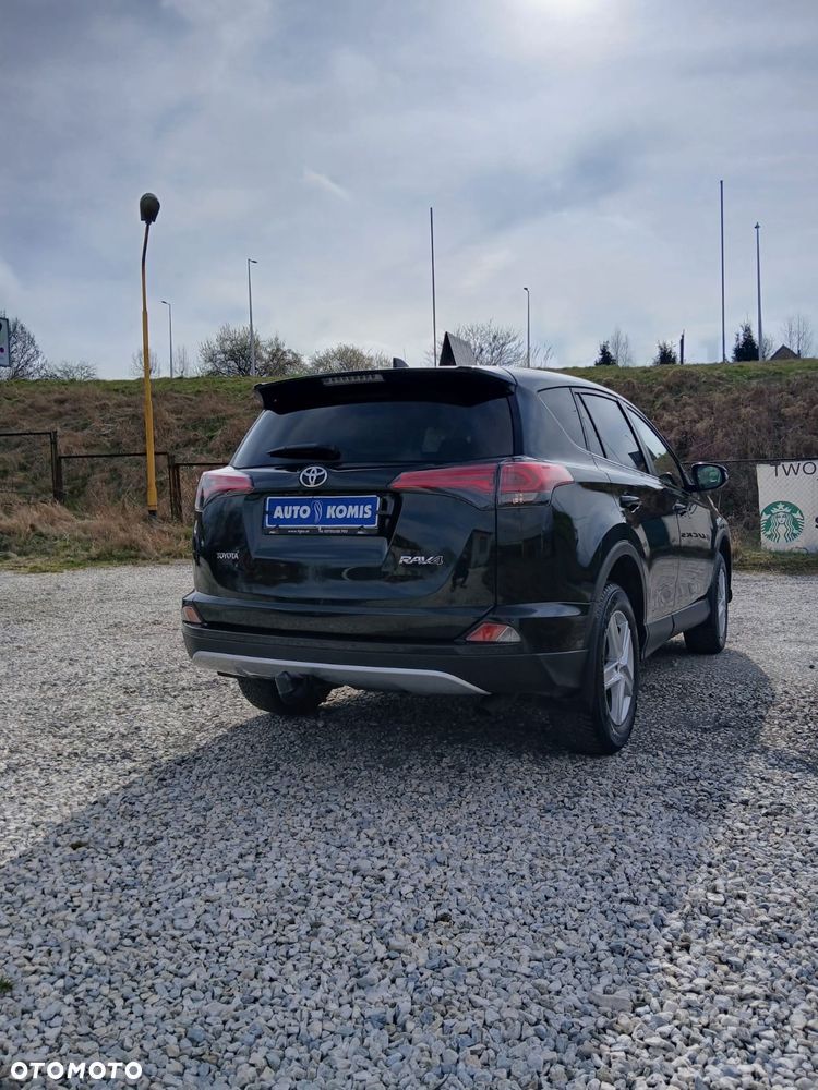 Toyota RAV4 2.0 D-4D Active 4x2 - 4